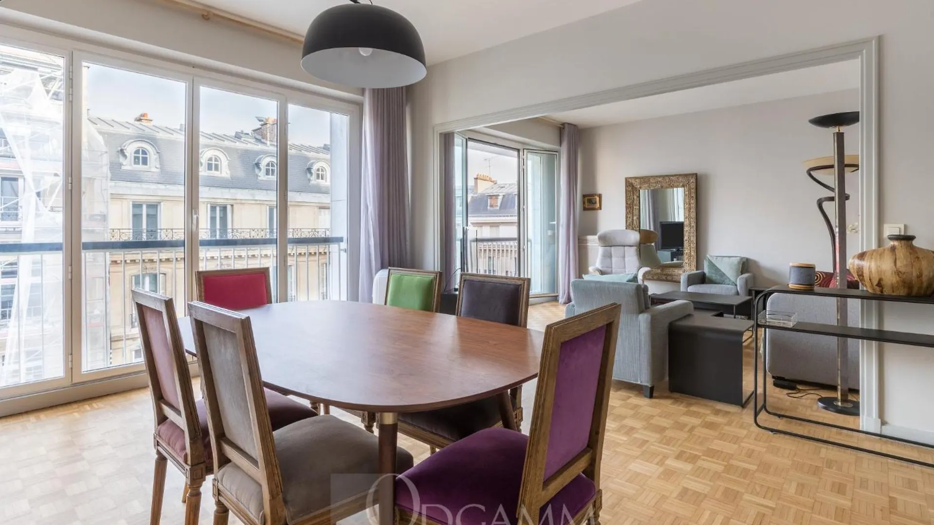 Apartment Triangle D Or Champs Elysees Paris Frankreich