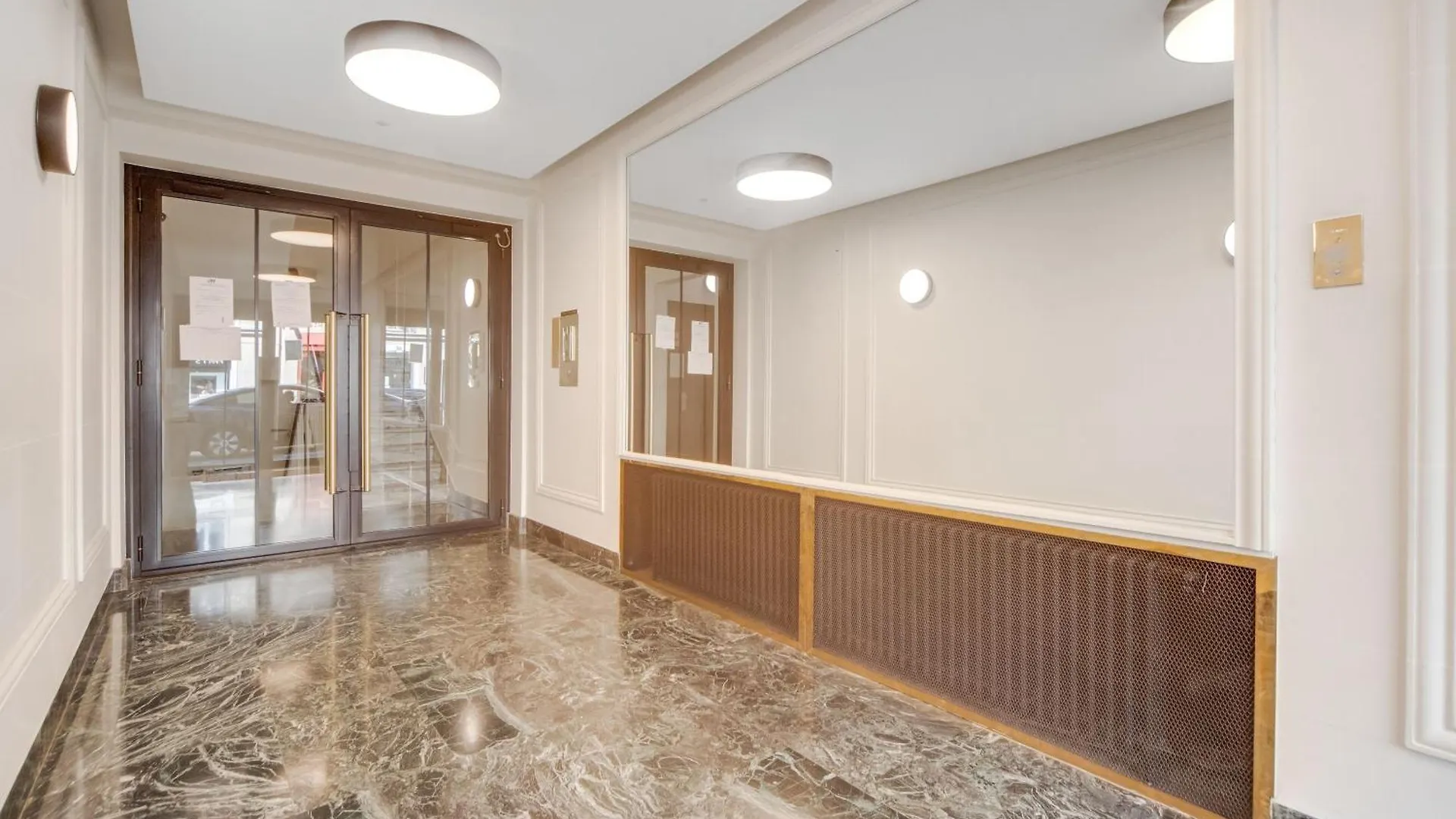 Appartement Triangle D Or Champs Elysees Paris France